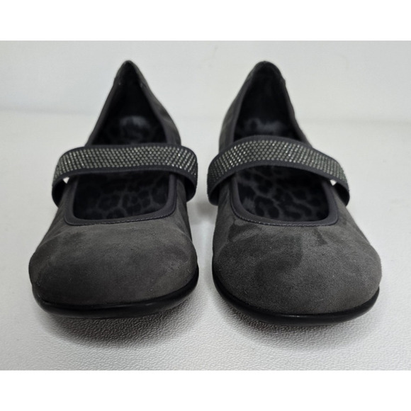 Vionic By Orthaheel Days Fern Mary Jane Flat Women's 9 Grey Suede Embellished - Picture 3 of 9
